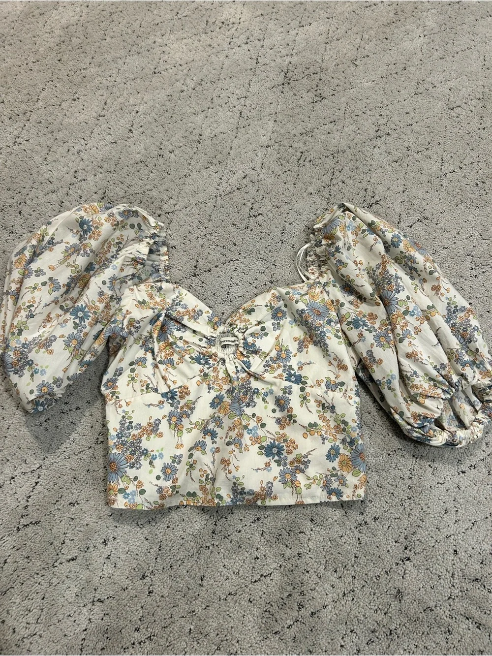 Abercrombie & Fitch Cream Floral Puff-Sleeve Crop Top